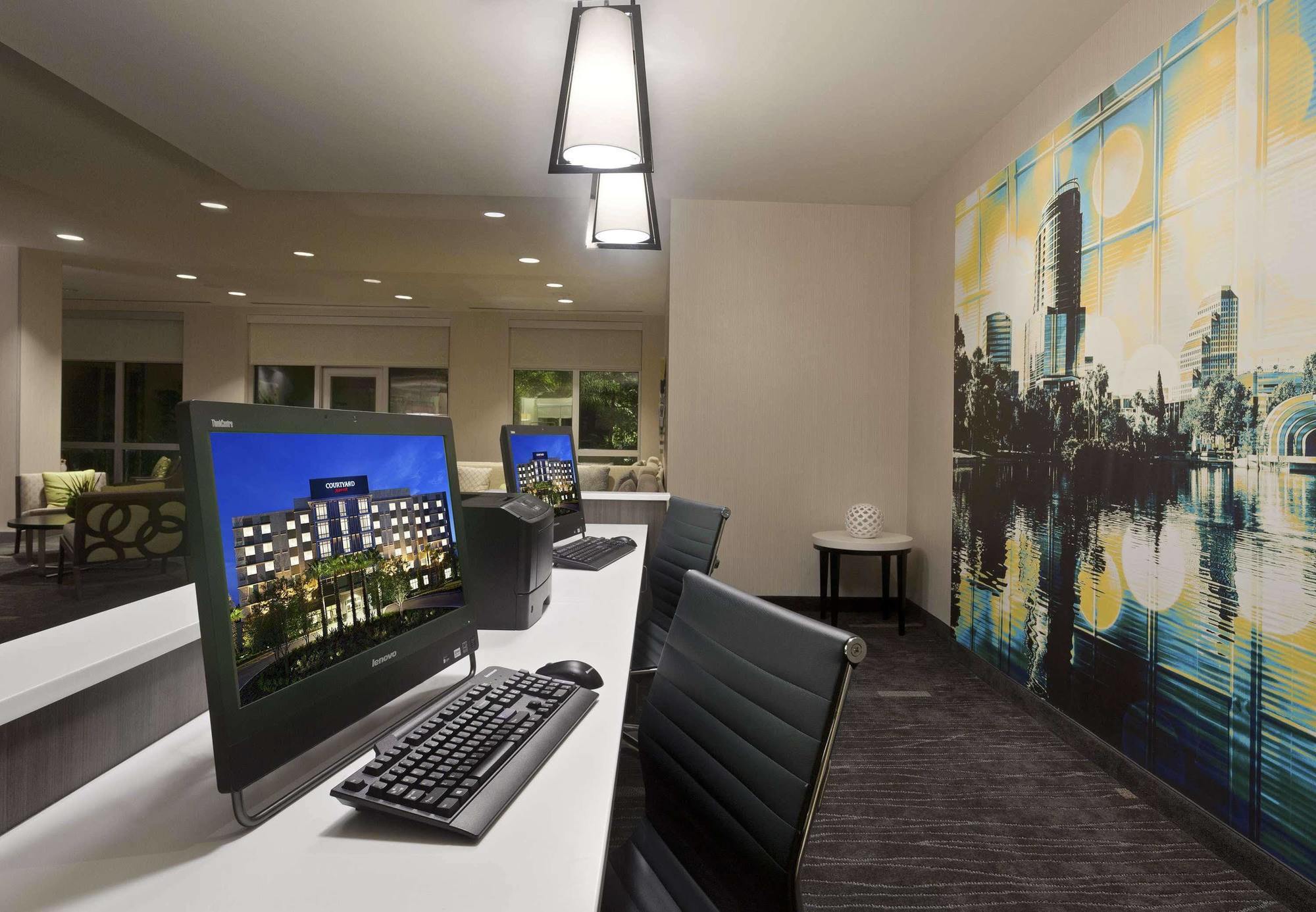 Courtyard By Marriott Orlando South/Grande Lakes Area Eksteriør billede